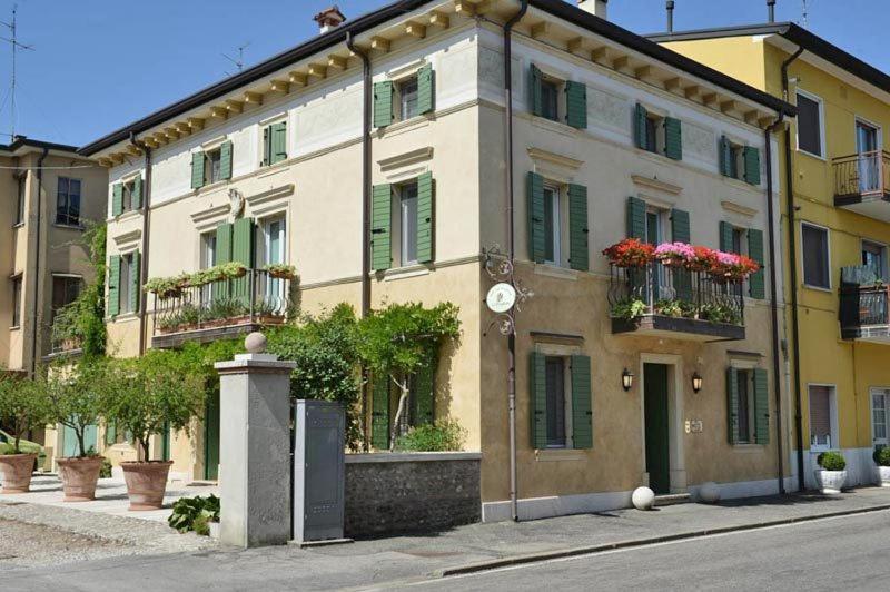 La Mongolfiera Guest house *